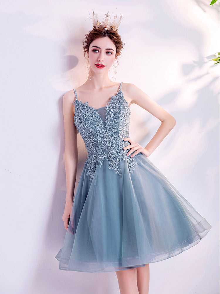 Dusty Blue A-Line V-Neck Knee-Length Tulle Homecoming Dress with Lace Appliqué Bodice
