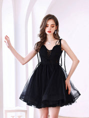 Black A-Line Sweetheart Neck Knee-Length Tulle Homecoming Dress with Sheer Lace-Up Bodice