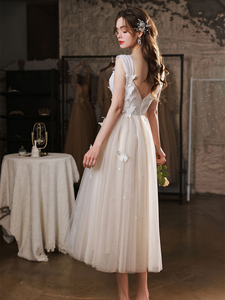 A-Line Ivory V-Neck Tea-Length Tulle Homecoming Dress with Floral Appliqué