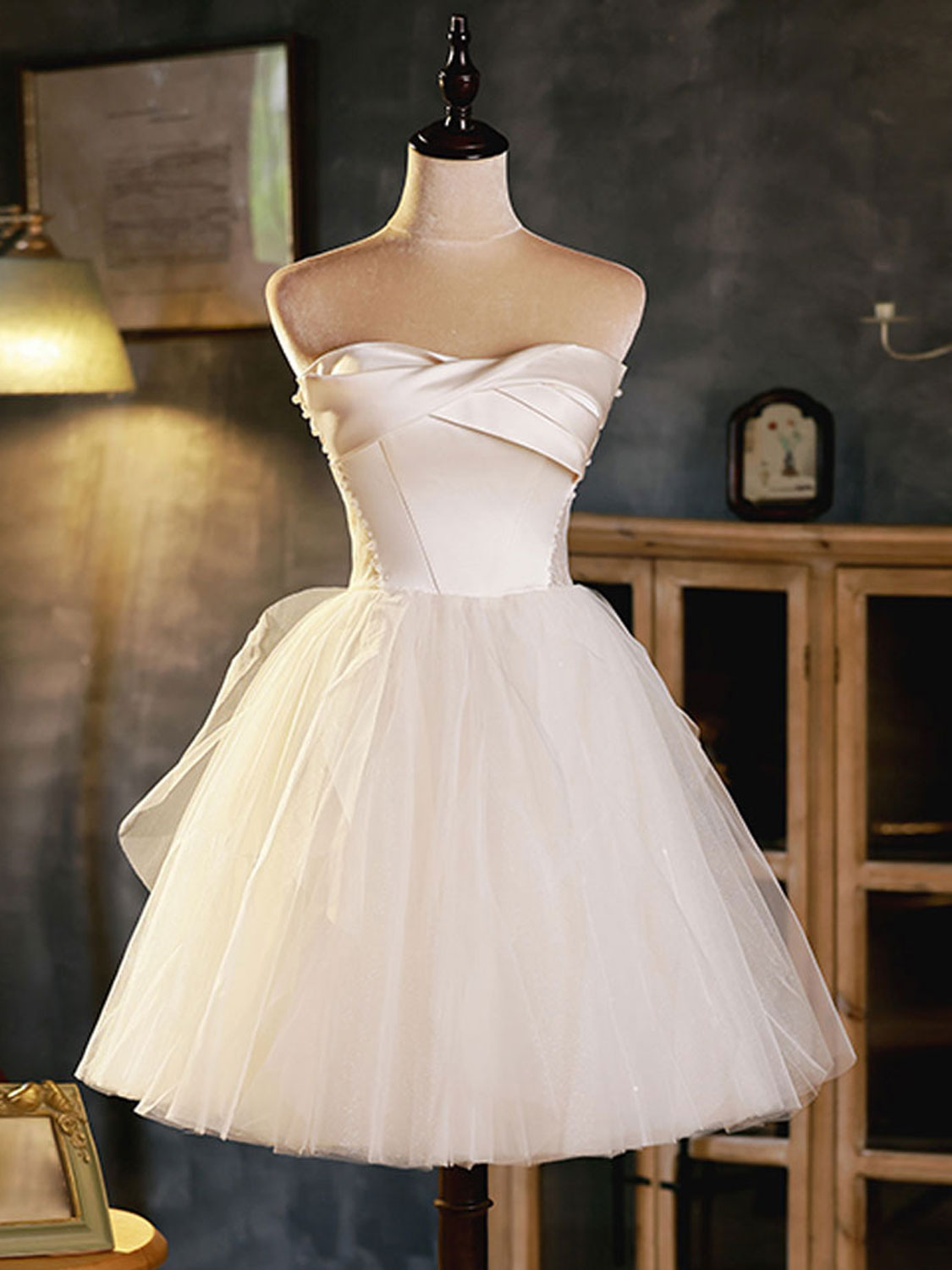 Ivory A-Line Sweetheart Short Tulle Homecoming Dress with Wrapped Bodice