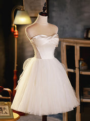 Ivory A-Line Sweetheart Short Tulle Homecoming Dress with Wrapped Bodice