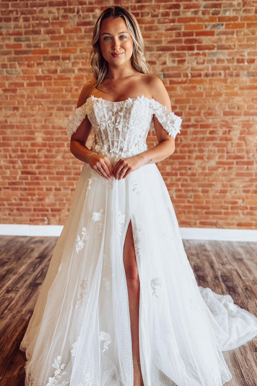 OffShoulderTulleAppliquedWeddingDresses.jpg