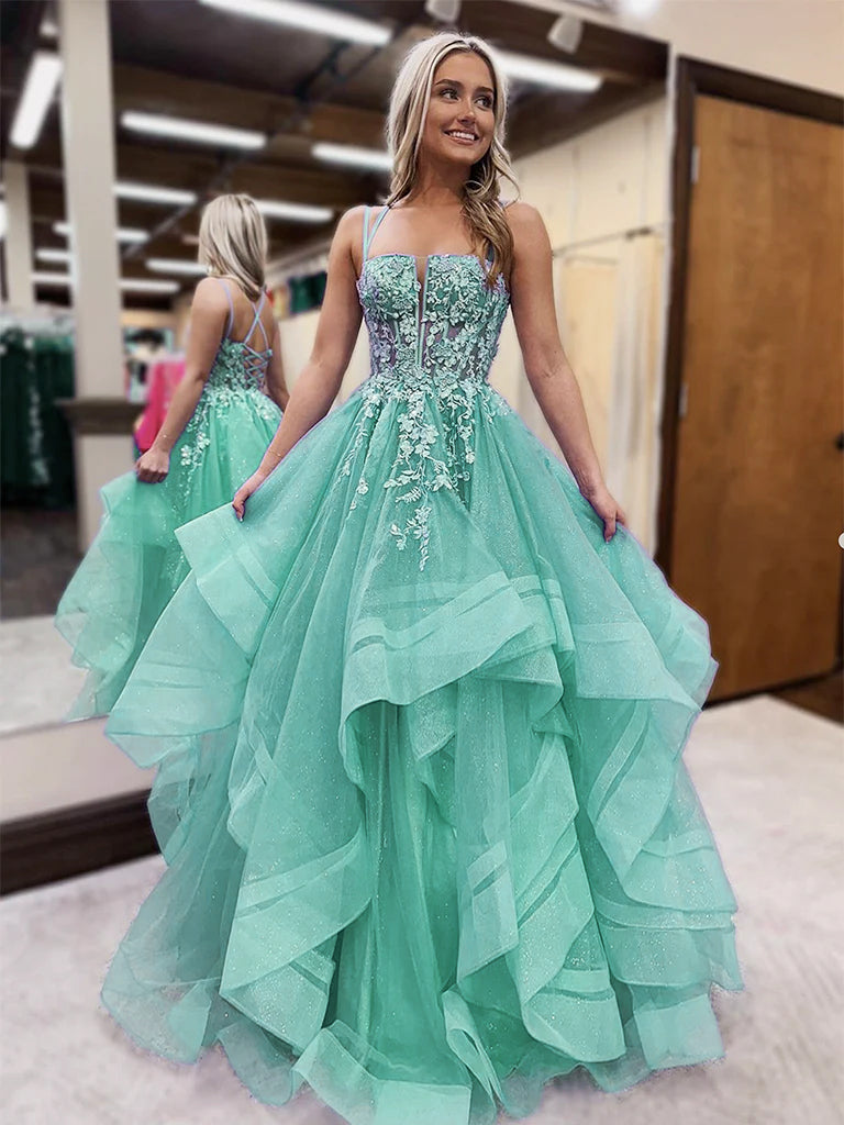 Ball Gown Lavender Square Neck Floor-Length Tulle Prom Dress with Lace Appliqué