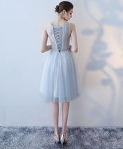 A-Line V-Neck Knee-Length Tulle & Lace Homecoming Dress with Floral Appliqué