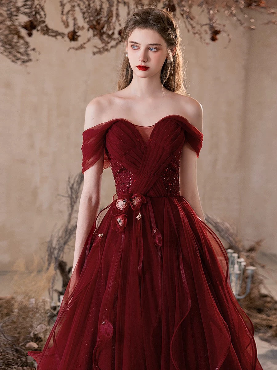 A-Line Sweetheart Neck Floor-Length Tulle Burgundy Prom Dress with Layered Skirt and Floral Accents