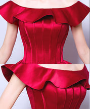 A-Line Off-the-Shoulder Knee-Length Satin Homecoming Dress with Structured Bodice