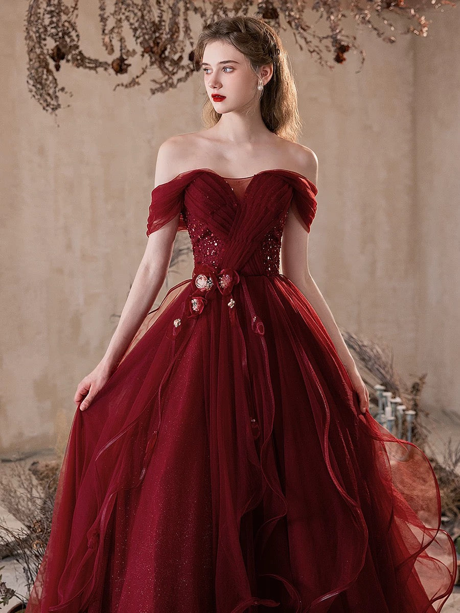 A-Line Sweetheart Neck Floor-Length Tulle Burgundy Prom Dress with Layered Skirt and Floral Accents