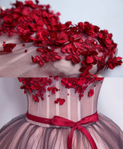A-line Strapless Short/Mini Tulle Homecoming Dress with 3D Floral Appliques & Ribbon Waist