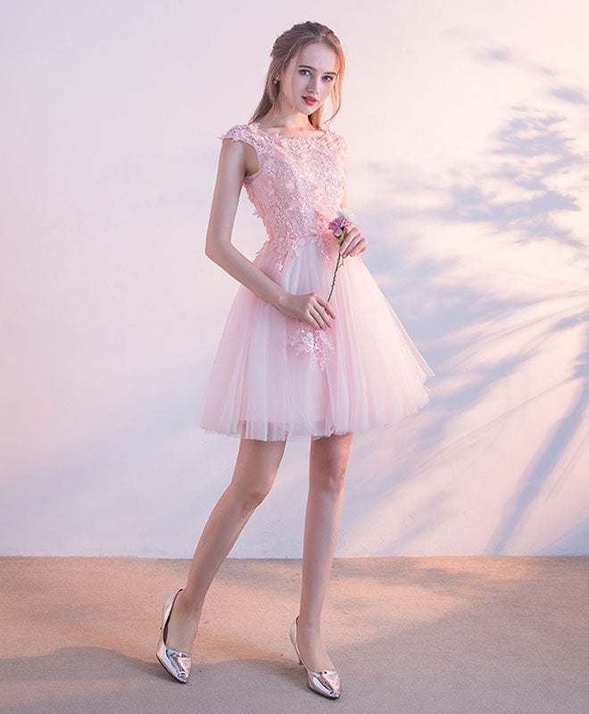 A-Line Scoop Neck Knee-Length Tulle & Lace Homecoming Dress with Floral Appliqué