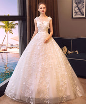 Ball Gown Illusion Scoop Neck Floor-Length Tulle & Lace Floral Appliqué Prom Dress