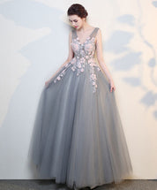 A-Line V-Neck Floor-Length Tulle & Lace Appliqué Prom Dress
