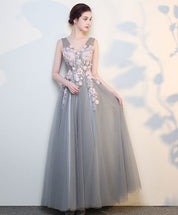 A-Line V-Neck Floor-Length Tulle & Lace Appliqué Prom Dress