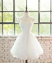A-Line Scoop Neck Knee-Length Ivory Tulle & Lace Homecoming Dress with Cap Sleeves