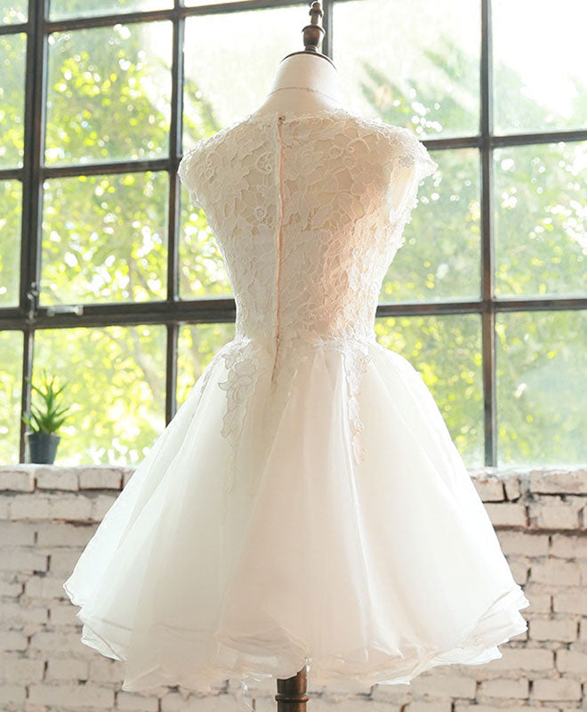 A-Line Scoop Neck Knee-Length Ivory Tulle & Lace Homecoming Dress with Cap Sleeves
